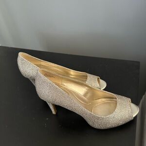 NWT Bandolino Open Toe High Heels